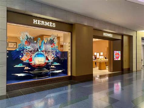 Hermes tokyo haneda airport